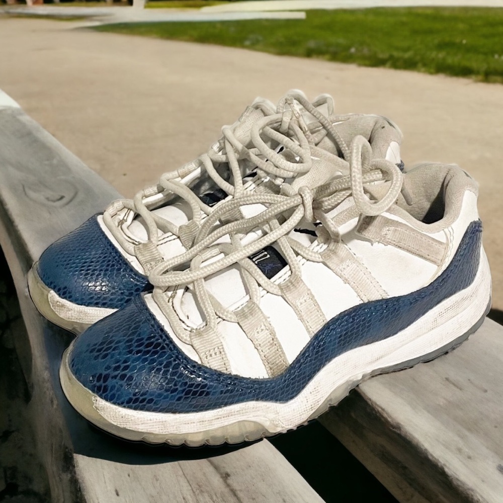 Nike Air Jordan 11 Retro Low LE Toddler 11C Navy Blue White Snakeskin CD6847-103